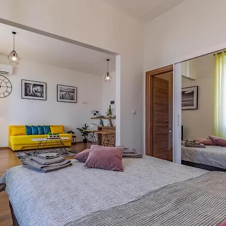 Dream - Centre Apartamento Pula